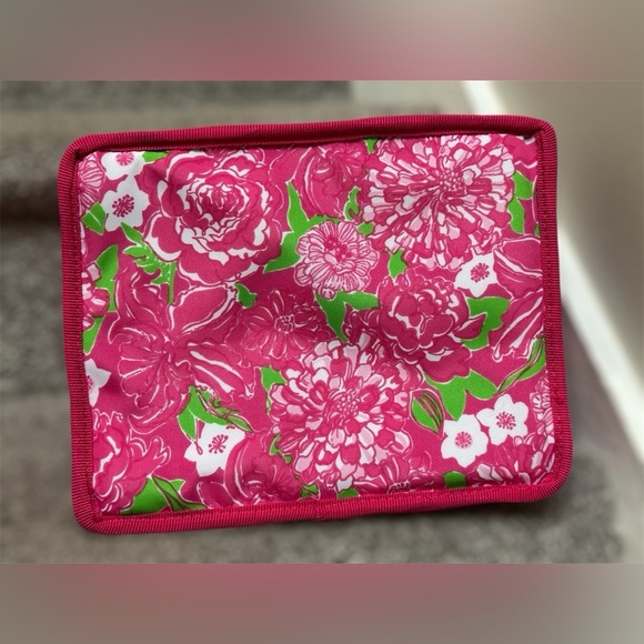 NEW | Lilly Pulitzer Caddy Tote in May Flowers Print – Multi-Use Organizer Bag - Picture 7 of 7